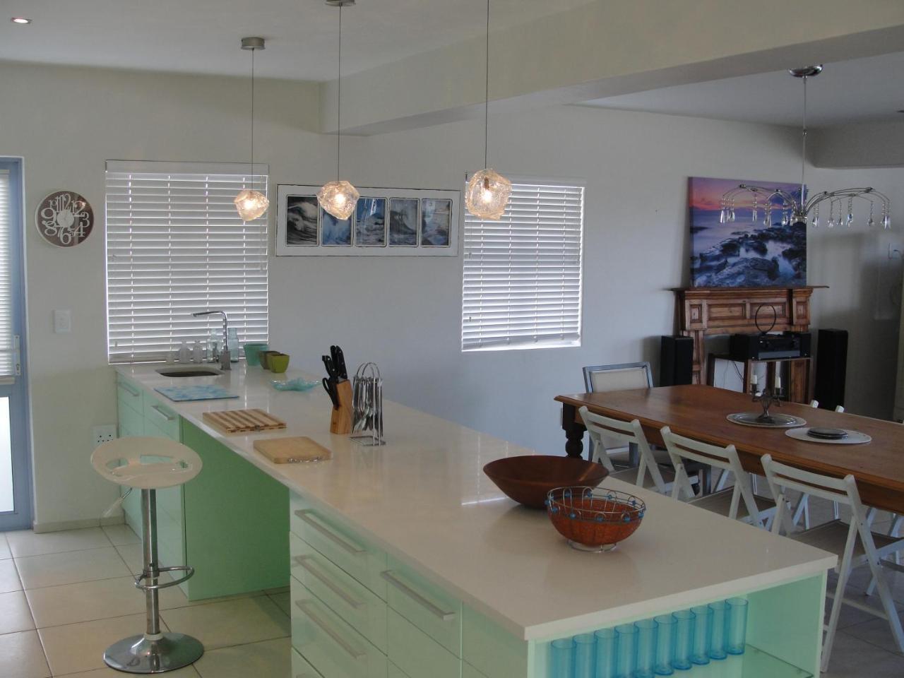 Perfect 10 - 10 To 13 Sleeper Luxury Holiday Home Breakage Deposit Of R2500 Per Weekend Lease Langebaan Luaran gambar