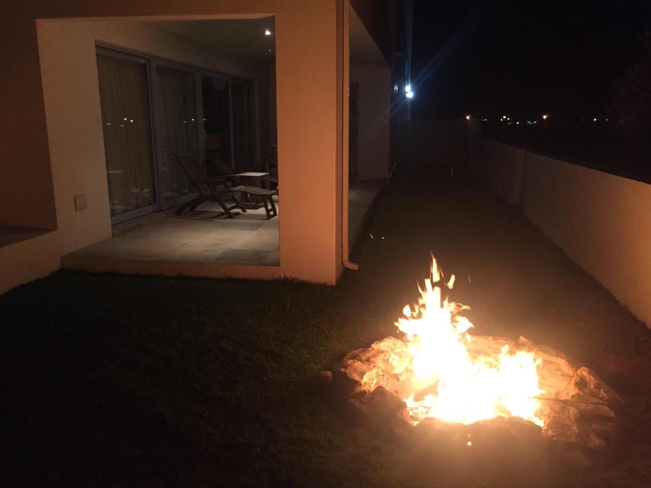 Perfect 10 - 10 To 13 Sleeper Luxury Holiday Home Breakage Deposit Of R2500 Per Weekend Lease Langebaan Luaran gambar