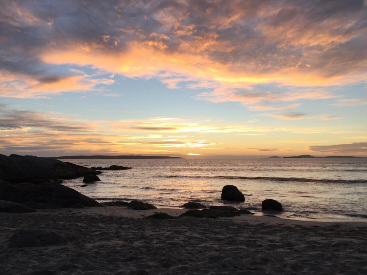 Perfect 10 - 10 To 13 Sleeper Luxury Holiday Home Breakage Deposit Of R2500 Per Weekend Lease Langebaan Luaran gambar